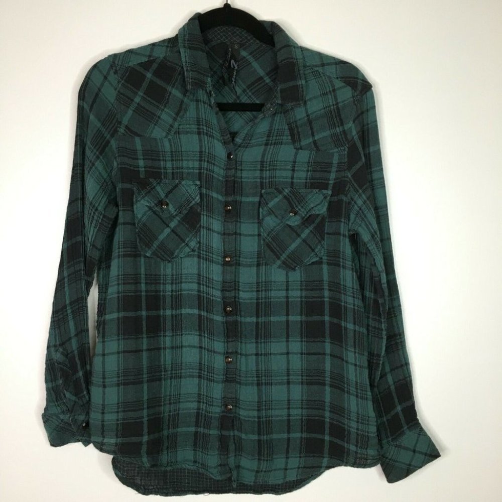 Seven 7 Women's Blouse Green Black Plaid Button Up Size Small 100% cotton